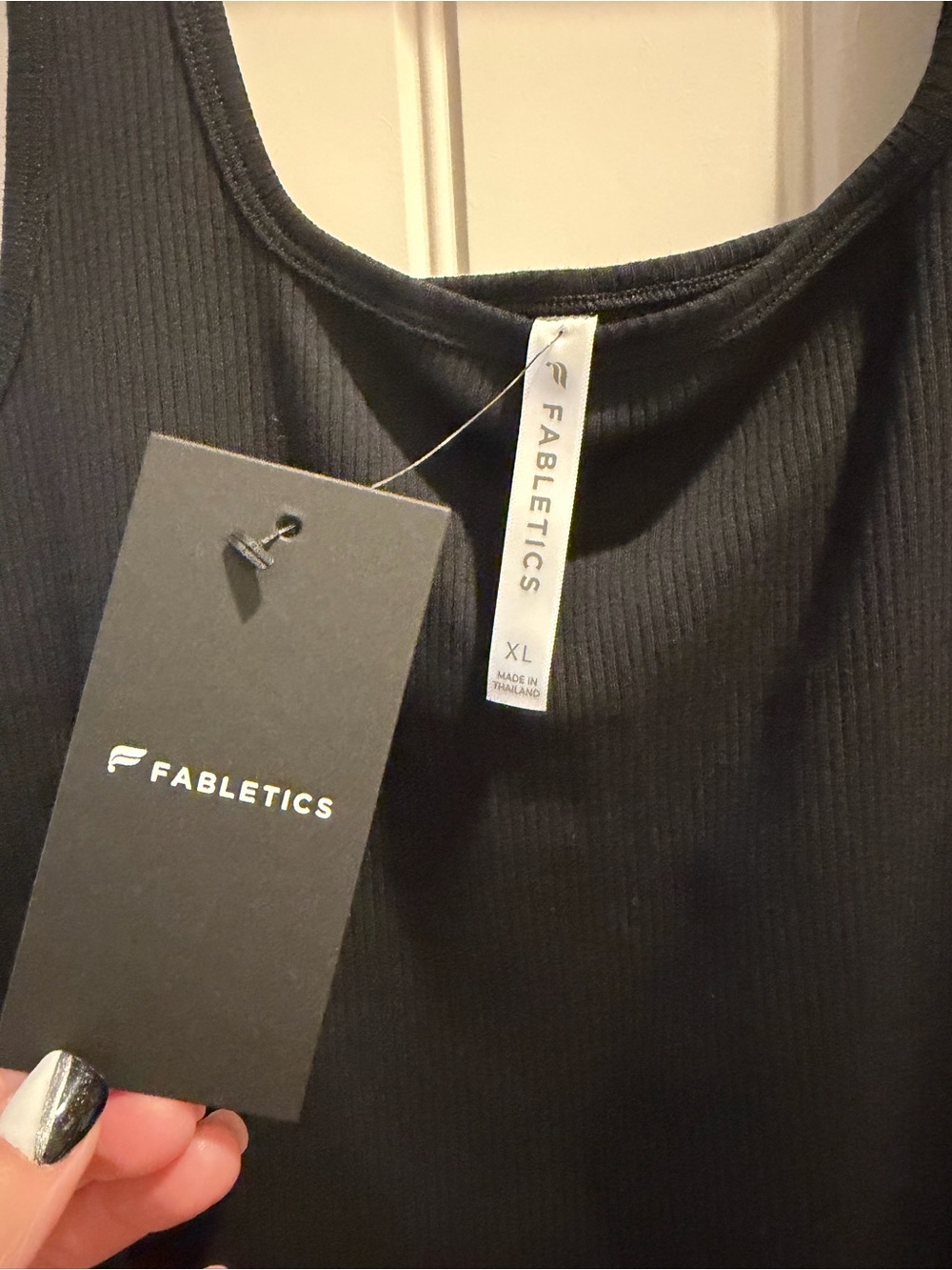 Fabletics Black Ribbed Scoop Tank - Picture 4 of 5